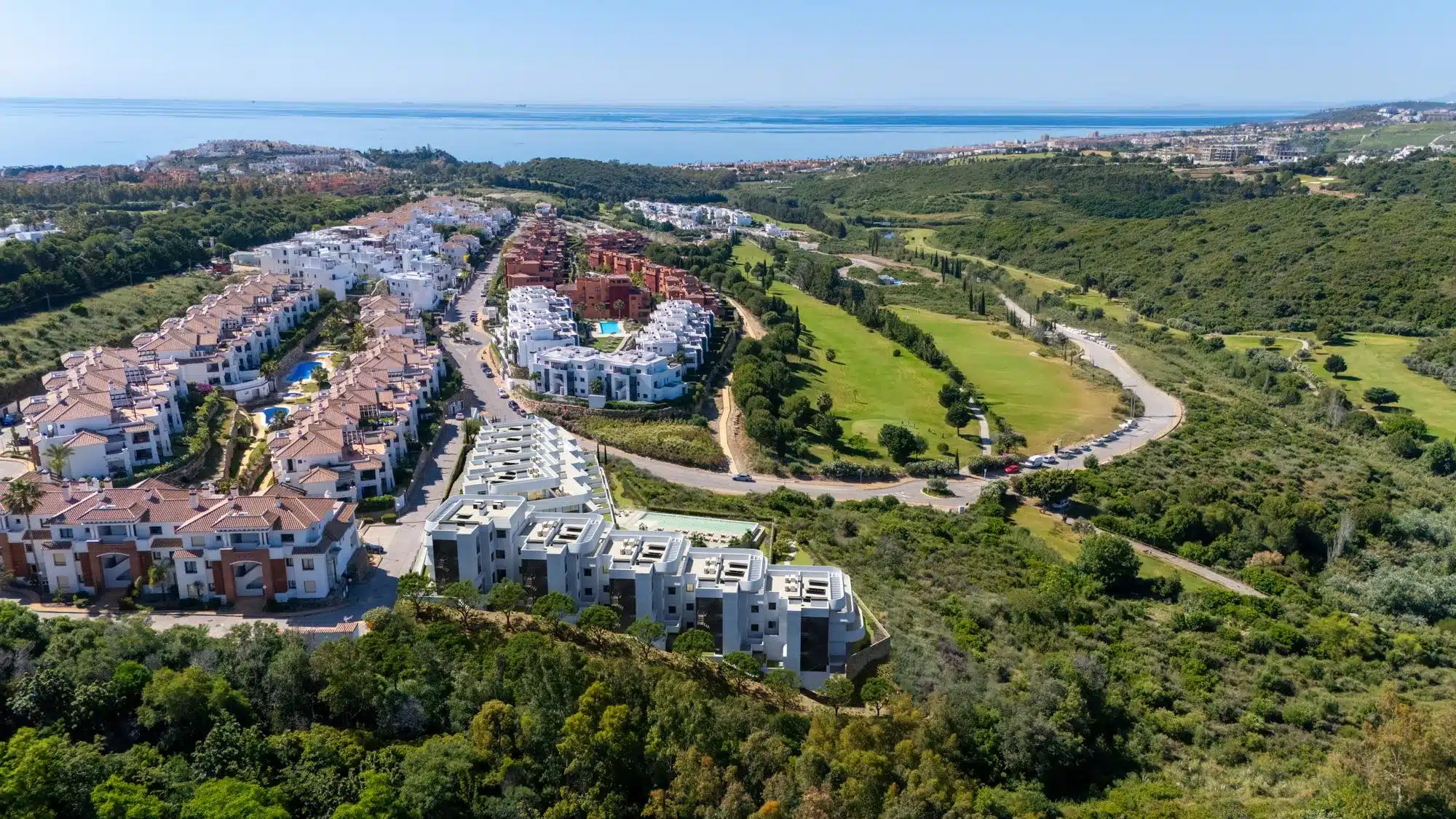 Skye Casares Golf | COSTALIA
