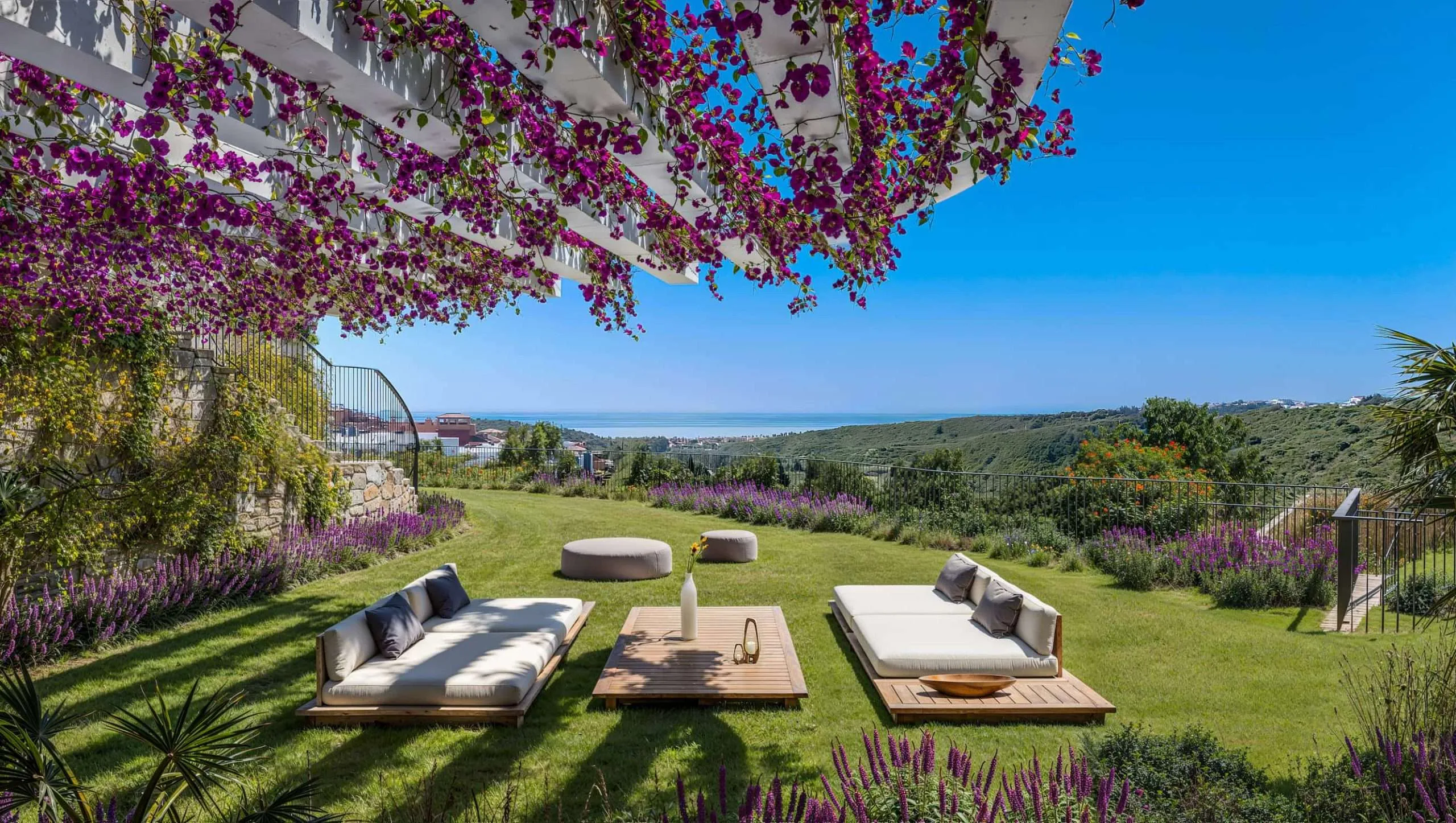 Skye Casares Golf | COSTALIA